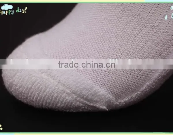 China Socks Factory Custom White Tube Socks Unisex Cheap White Socks photo-6