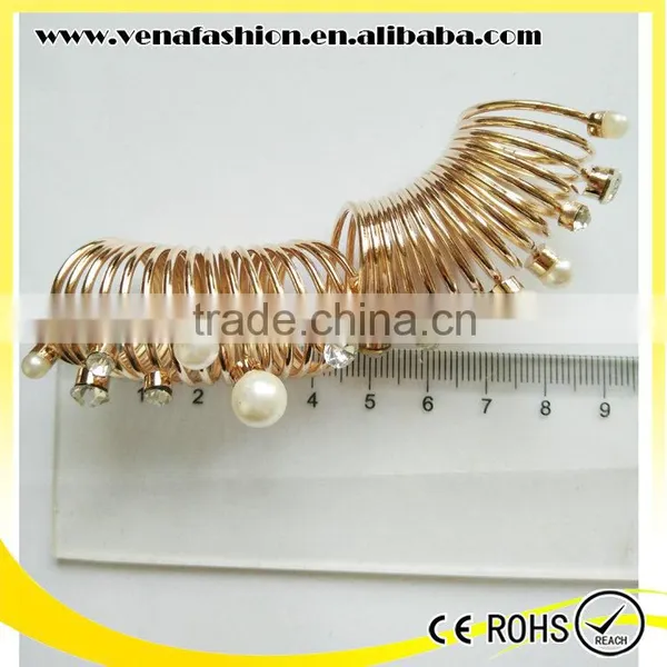 Pearl New Design Indian Ladies Gold Mid Finger Ring photo-2