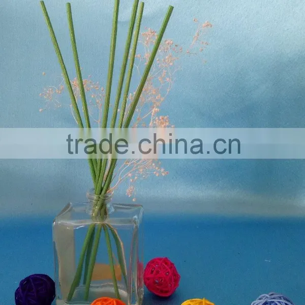 Green Rattan Diffuser Stick