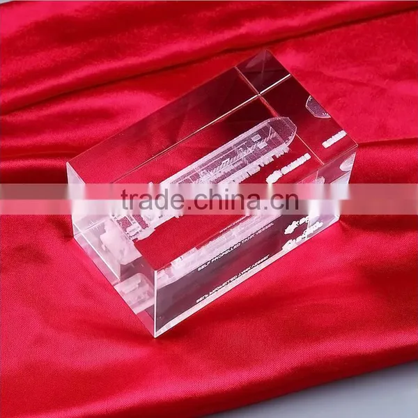 2016 Cruise Carving Engraved Logo Fancy Crystal Cube for Business Gift photo-3