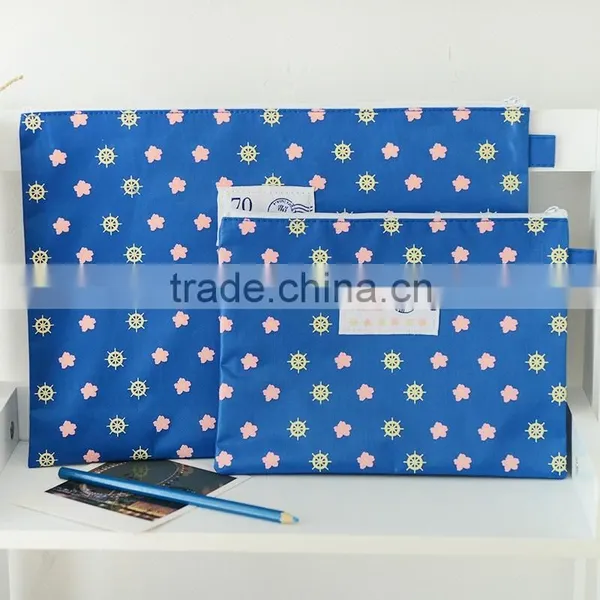 Cangnan Qingyang Wholesale Custom Clear Fasion 600d Polyester Pencil Case for Teenagers photo-2