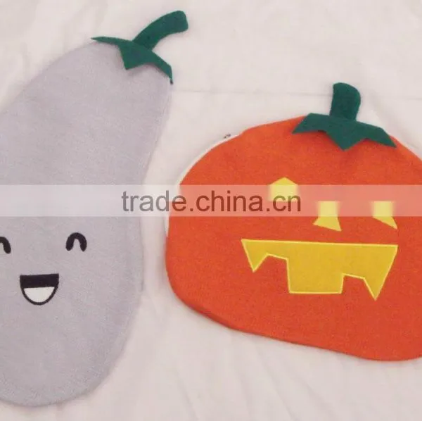 Factory Supply Directly Different Design Hot Water Bottle Cover photo-3