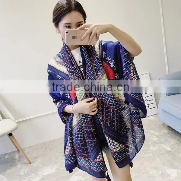 Korean Style 2017 New Style Girl Scarf Cotton Material Sun-block at the Seaside Outdoor Popular Yong Ladies Muffler photo-2