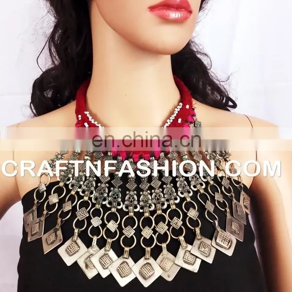 Vintage Style Kuchi Necklace - Afghan Bib Tribal Old Necklace - Designer Afghani Bohemian 1960s Jewelry photo-3