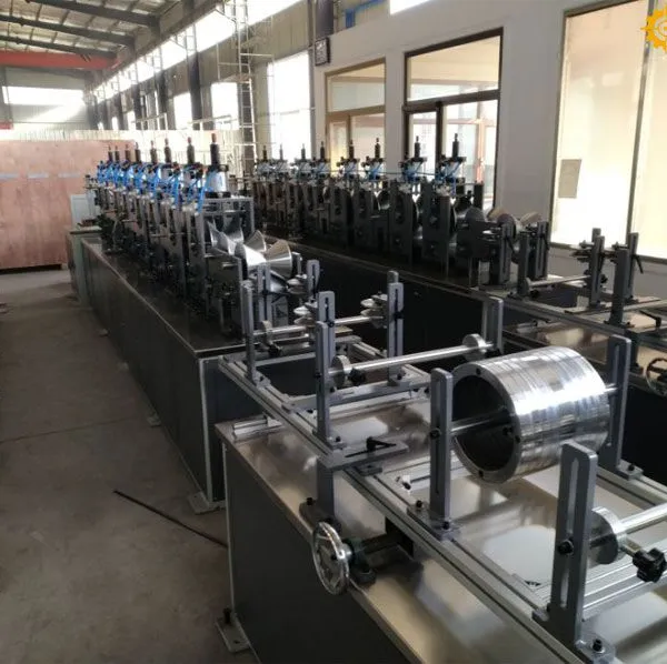 Adjustable Size Paper Edge Protector Machine photo-3