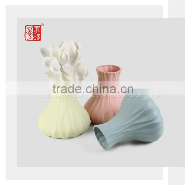 Turquoise Flower Vase Ceramic Color Clay Porcelain Vase With Matt Finish
