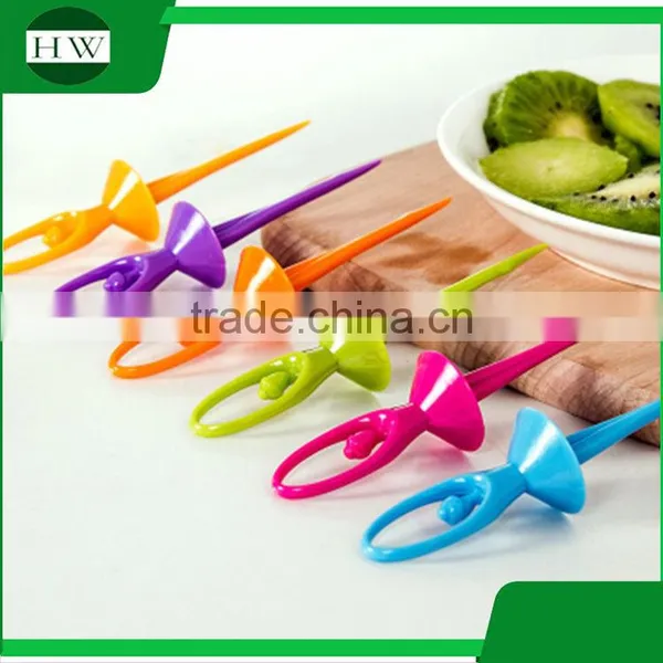 Eco Plastic Tableware Cartoon Ballet Flower Fruit Fork Set photo-3