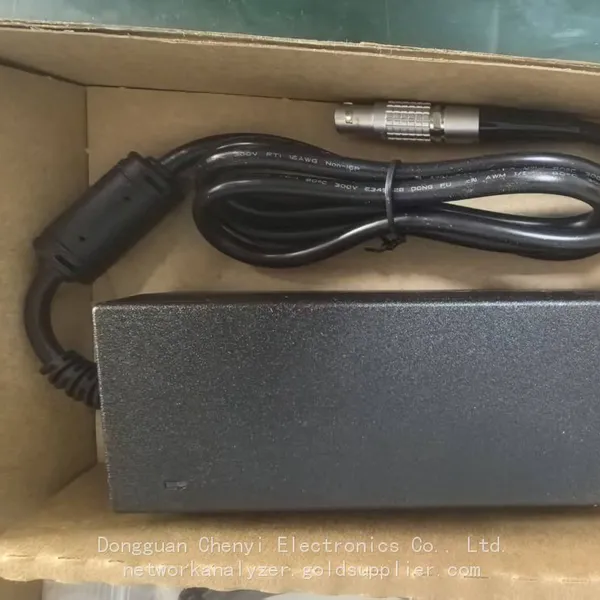 SM200B Signal Hound 20GHz RF Analyzer 110dB Wide Dynamic Range Calibrated I/Q Capture & Segmented Recording photo-2