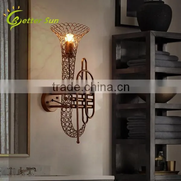New Design Saxophone Shade Iron Fancy Wall Light for Bar/Cafe Shop photo-5
