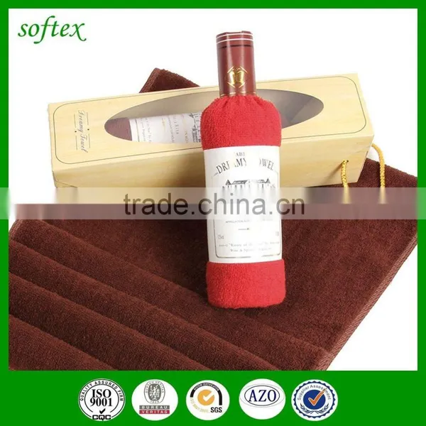Gift Wedding Cake Towel Bottle Shape of Wine Red Towels Wine Bottle Towel Cake photo-2