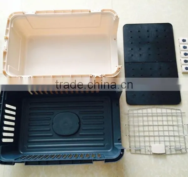 PP Material & Stainless Plastic Dogs Transport House Products/ Cage/ Carrier: Durable & Soft photo-4