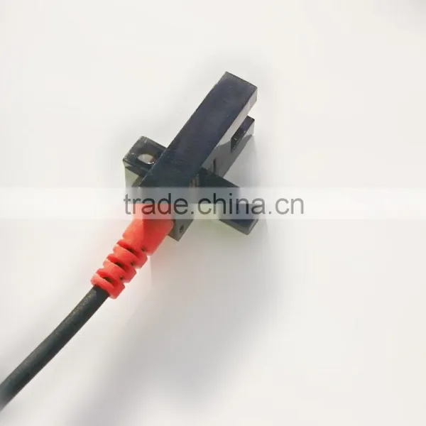 5mm Slot, 4-wire, 2m Cable,12~24VDC Fork Sensor, Can be Offer 5VDC Working Voltage, FC-SPX303 Series. photo-2