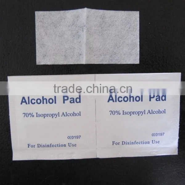 70% Isopropyl Alcohol Swab photo-2