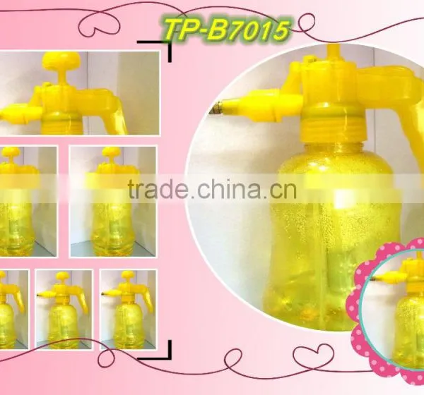 High Quality Beautiful Colorful Good Pressure Sprayer photo-4