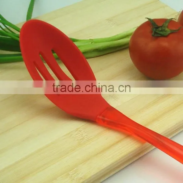 Comfortable Grip Silicone Slotted Spoon photo-5