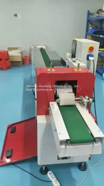  Multifunctional Plastic Bag Disposable Medical Face Mask Automatic Pillow Packaging Machinery Factory For Sales photo-2
