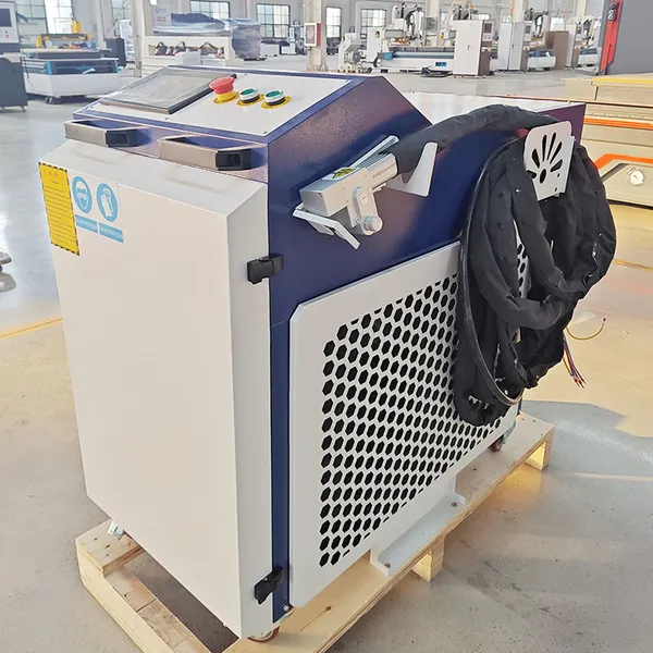 2000W 3000W High Efficiency Fiber Laser Cleaning Machine for Metal and Aluminum Rust Removal with Water Cooling System New