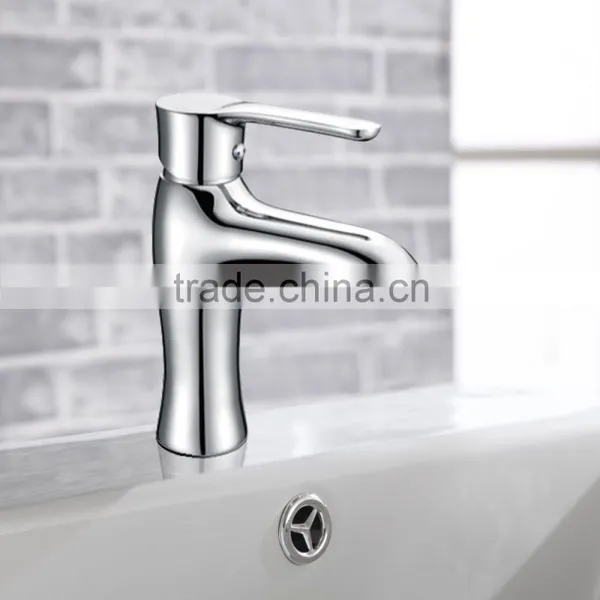 Chrome Surface Finishing Hot and Cold Installation Water Tap photo-3