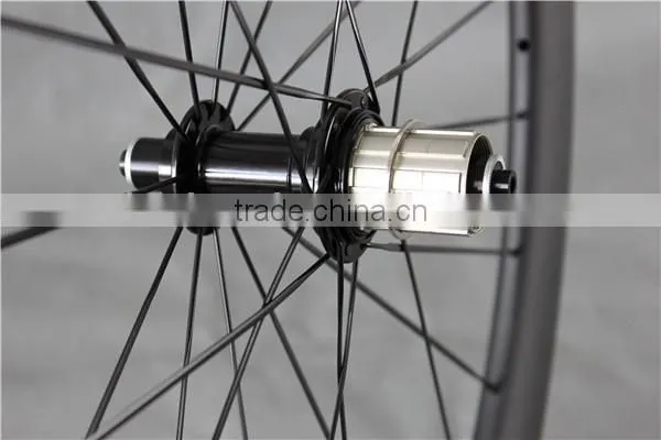 Carbon Road Bike Wheels Ud-matt Clincher Carbon Wheels With R13 Hubs W56C photo-6