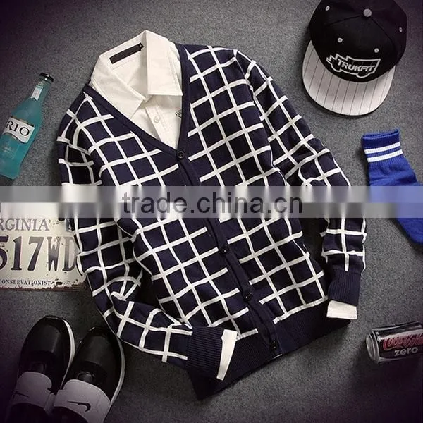 2015 Winter Men's V-neck Long-sleeved Show Thin Sweater Knit Cardigan for Korean Style Sweater photo-3
