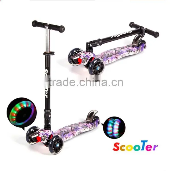 Mini Kid Trikke 3 Wheel Kids Driffer Stider Scooter photo-4