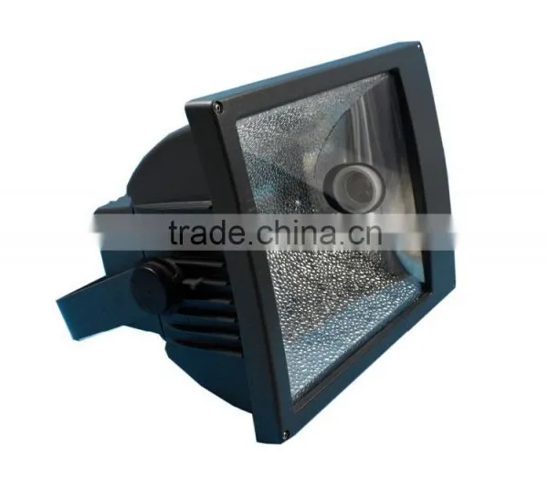 Good Quality Lighting Project Ip65 150w Flood Light for Outdoor Lighting photo-3