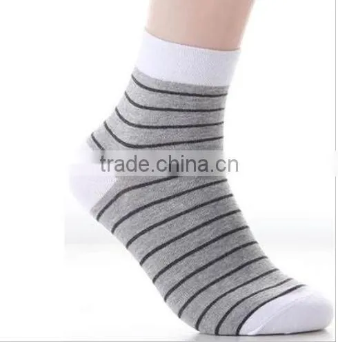 New Design Low Price 100% Bamboo Socks photo-4