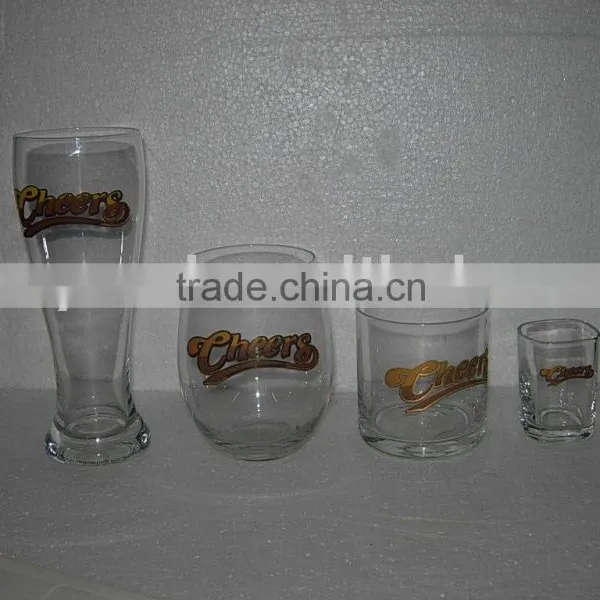DRINKING GLASS SET