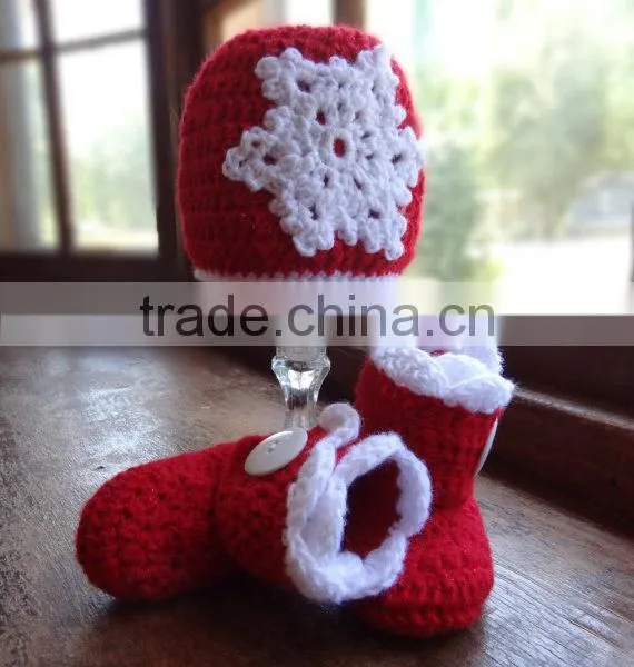 Wholesale Christmas Clothing Knitting Wool Baby Hat Bright Red Trimmed in White Shoes Baby Knitting Clothes photo-2