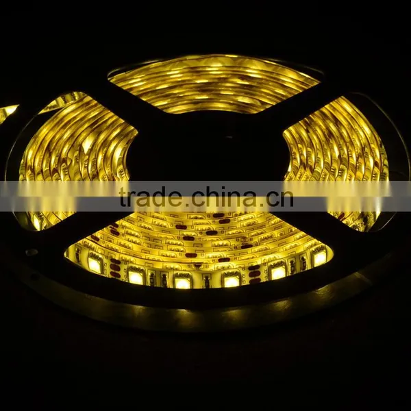 2016 High Lumen 60led/m 50000 Hours Life Outdoor Christmas Decoration Thin Bare-board Pcb DC 12V SMD 5050 LED Strip Light photo-5