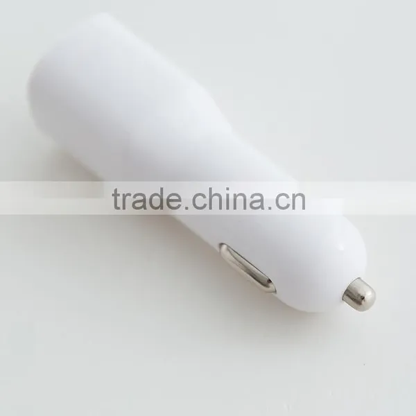 Two Color Dual USB Smart IC Custom Car Portable Charger Mobile Phone Car Accessories photo-2