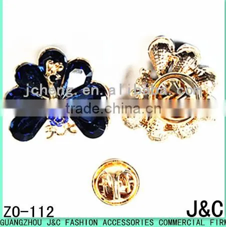 the Peacock Shaped Rhineston Zamac Button photo-2