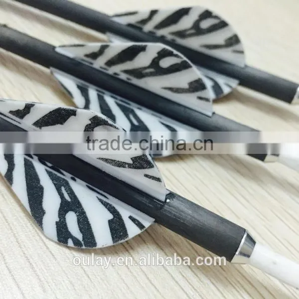Striped Plastic Vanes Carbon Arrows With Pin Nocks photo-2