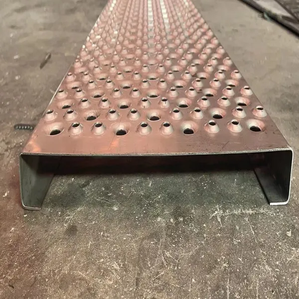 Perforated Mesh Walkway Stair Treads Work Platforms Stainless Steel Wire Punching Metal Plank Grating Sheets Custom Cutting
