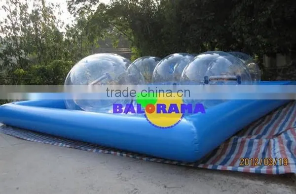 Inflatable Pool and 4 Water Ball