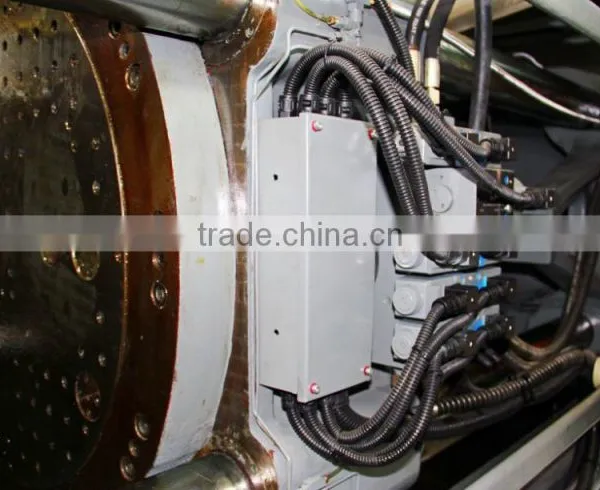 158Ton China Supplier High Efficiency Energy Saving Injection Moulding Machine photo-4