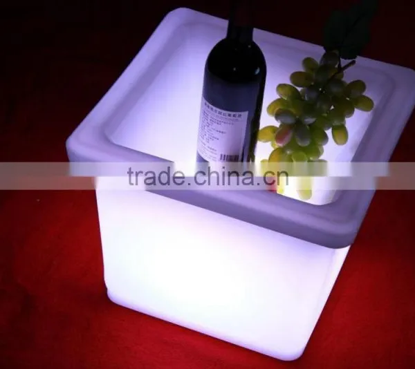 Led Illuminating Plastic Ice Bucket, Led Furniture Light Flower Pot photo-2