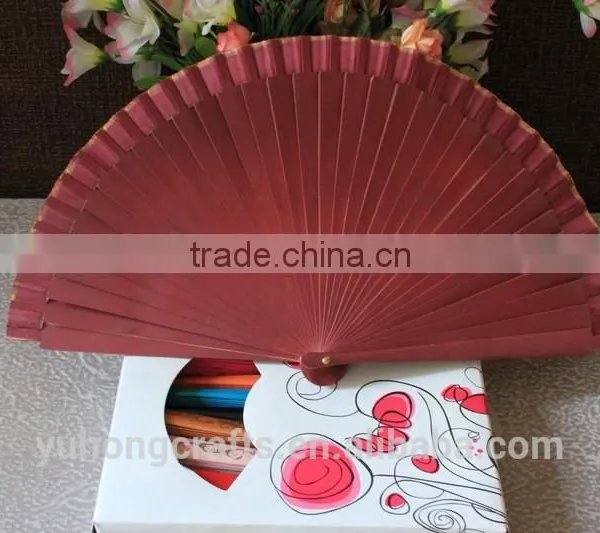 High Quality Spanish Wood Fabric Fan photo-3
