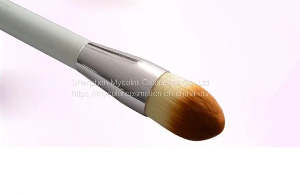 Multifunction Arrowhead Flame Powder Brush Foundation Brush photo-4