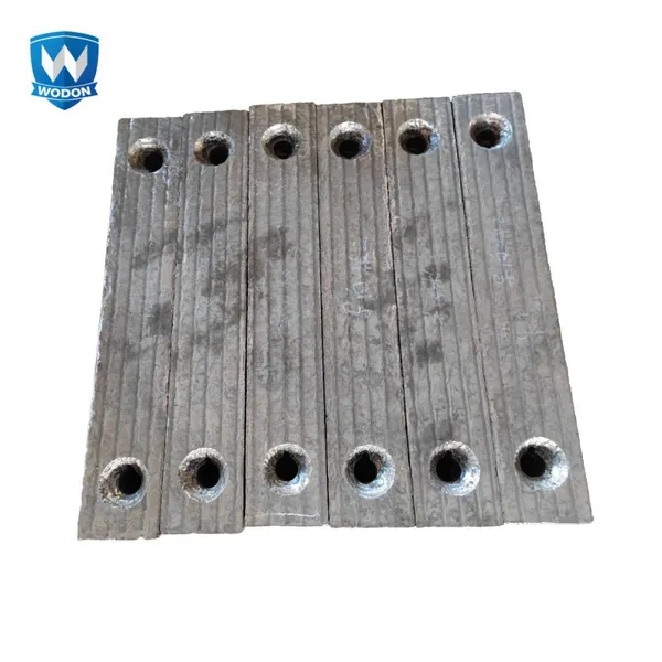 High Abrasion Resistant Hardfacing Wear Liners Chromium Carbide Overlay Cco Bimetallic Wear Plate photo-2