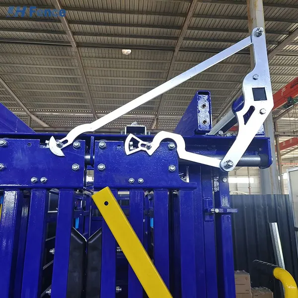 High Quality Factory Price Sales Automatic Hydraulic Cattle Crush Remote Control Switch Control Hydraulic Squeeze Cattle Crush photo-2