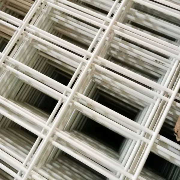 PVC Coated Welded Wire Mesh Panel in Red/Blue/Orange Colors 1.8m Width photo-3