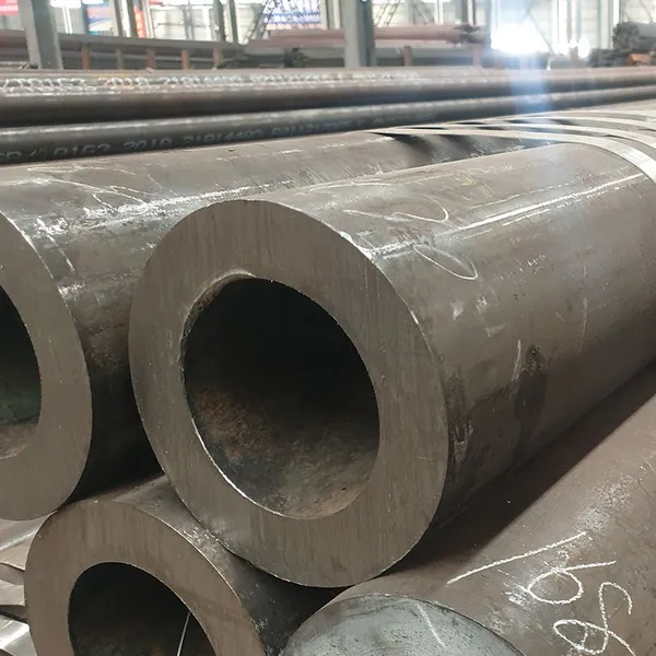 Large Diameter Seamless Carbon Steel Pipe photo-2