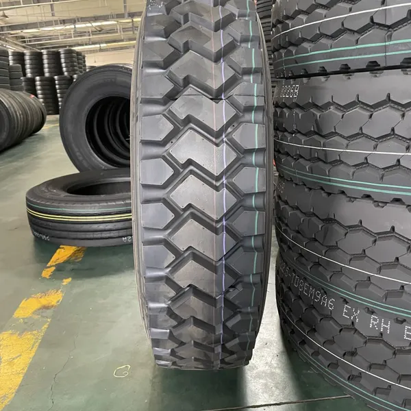 ROLLMAX RUBBER TRUCK TYRE 295/80R22.5