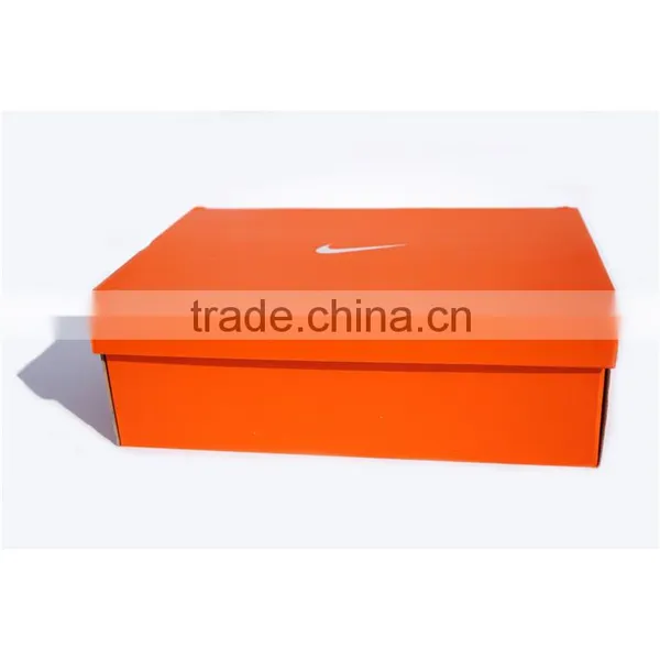 White Insert Color Shoe Gift Boxes Printed photo-2