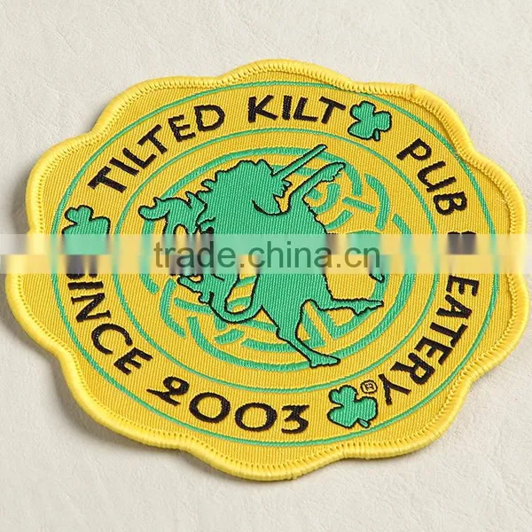 Professionally Supply Woven Over Locked Fabric Tag With Light Yellow Base for Patterned Blouse photo-3