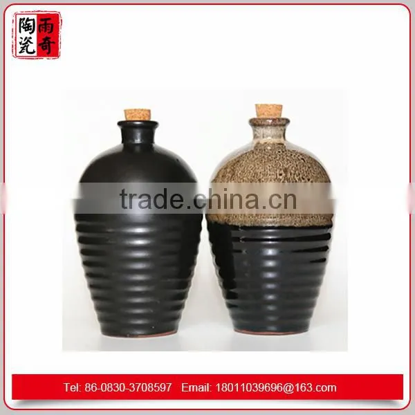 Household Ceramic Bottle Ceramic Jar With Wooden Lid
