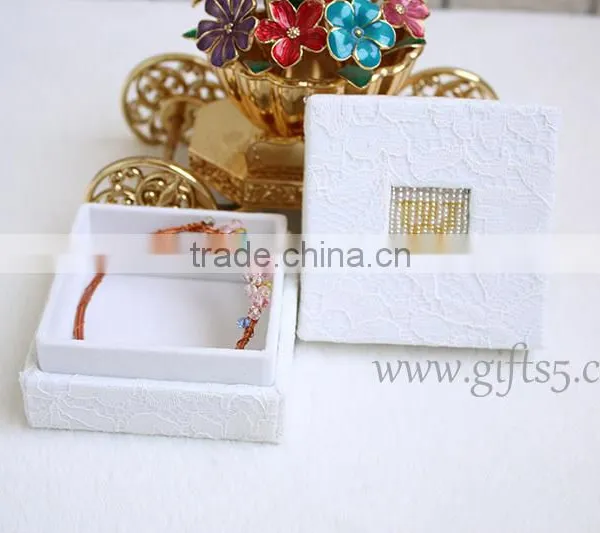 New Arrival Wholesale Wedding Jewelry Gift Boxes With Beaded Name Plate of W photo-2