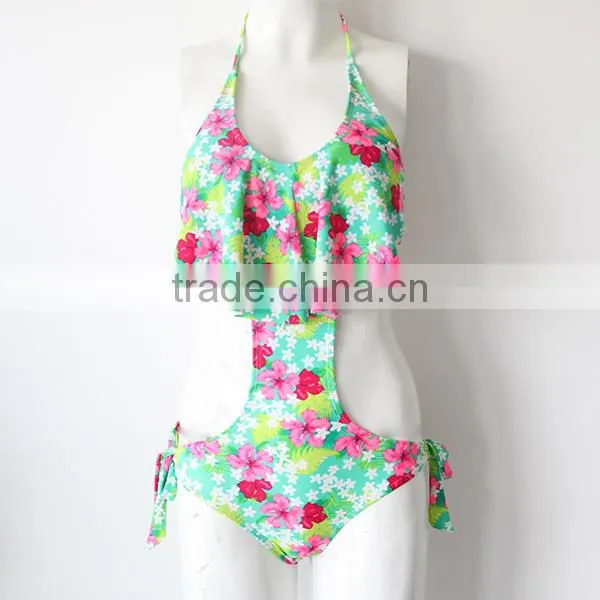 Young Sexi Girl Bikini Swimwear Model photo-2