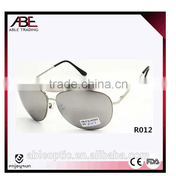 European Style Unisex Metal Sunglasses With 10 Pieces MOQ photo-3